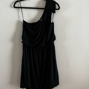 Express Dress Size M Black One Shoulder